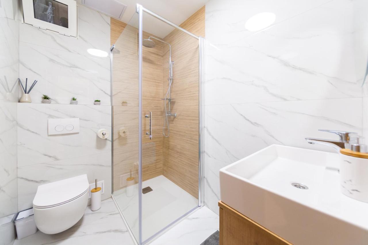Apartman Kolura Vis Dış mekan fotoğraf
